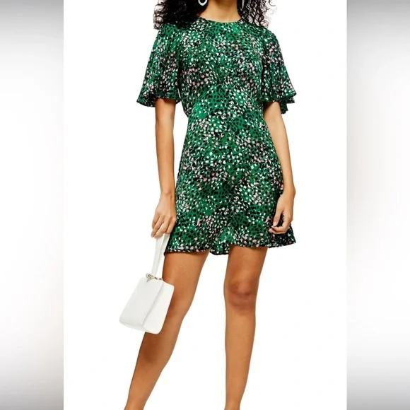 topshop green dress Lulu Sleeveless Twist Midi Dress main image 1